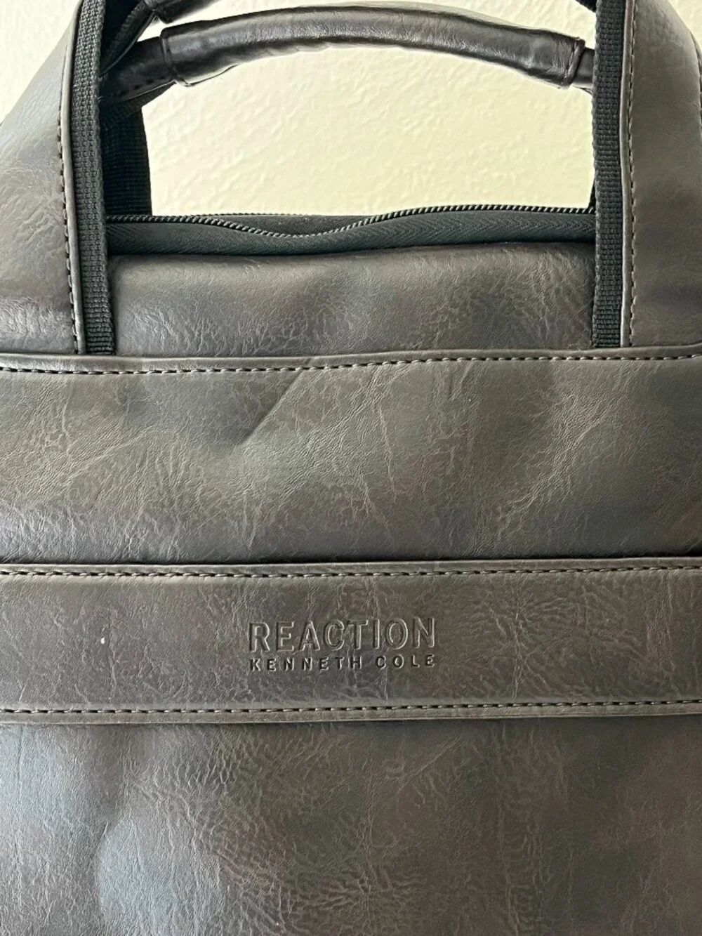 Kenneth Cole Reaction 16